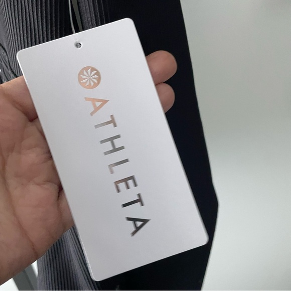 Athleta Salutation Ribbed Jacket III Black Full Zip Plus Size 1X NWT - Picture 5 of 10